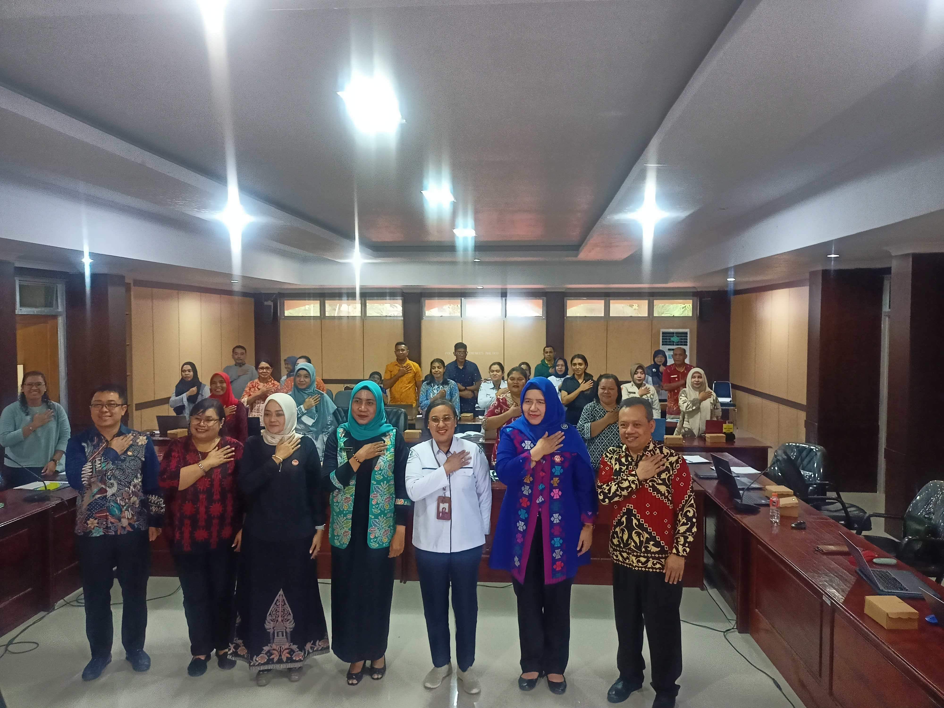 DIREKTUR POLTEKKES MALUKU MEMBERIKAN SAMBUTAN PADA KEGIATAN BIMBINGAN TEKNIS TATA LAKSANA REGISTRASI E-STR TENAGA KESEHATAN