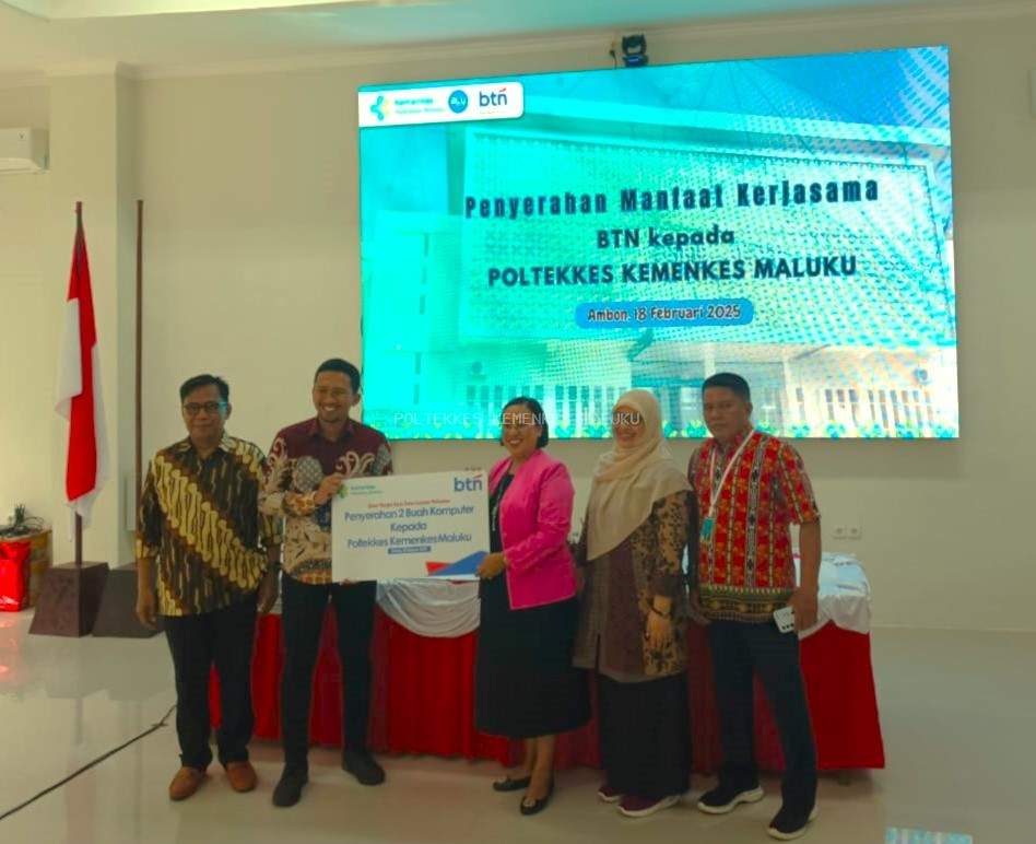 PENYERAHAN MANFAAT KERJASAMA BTN KEPADA POLTEKKES KEMENKES MALUKU