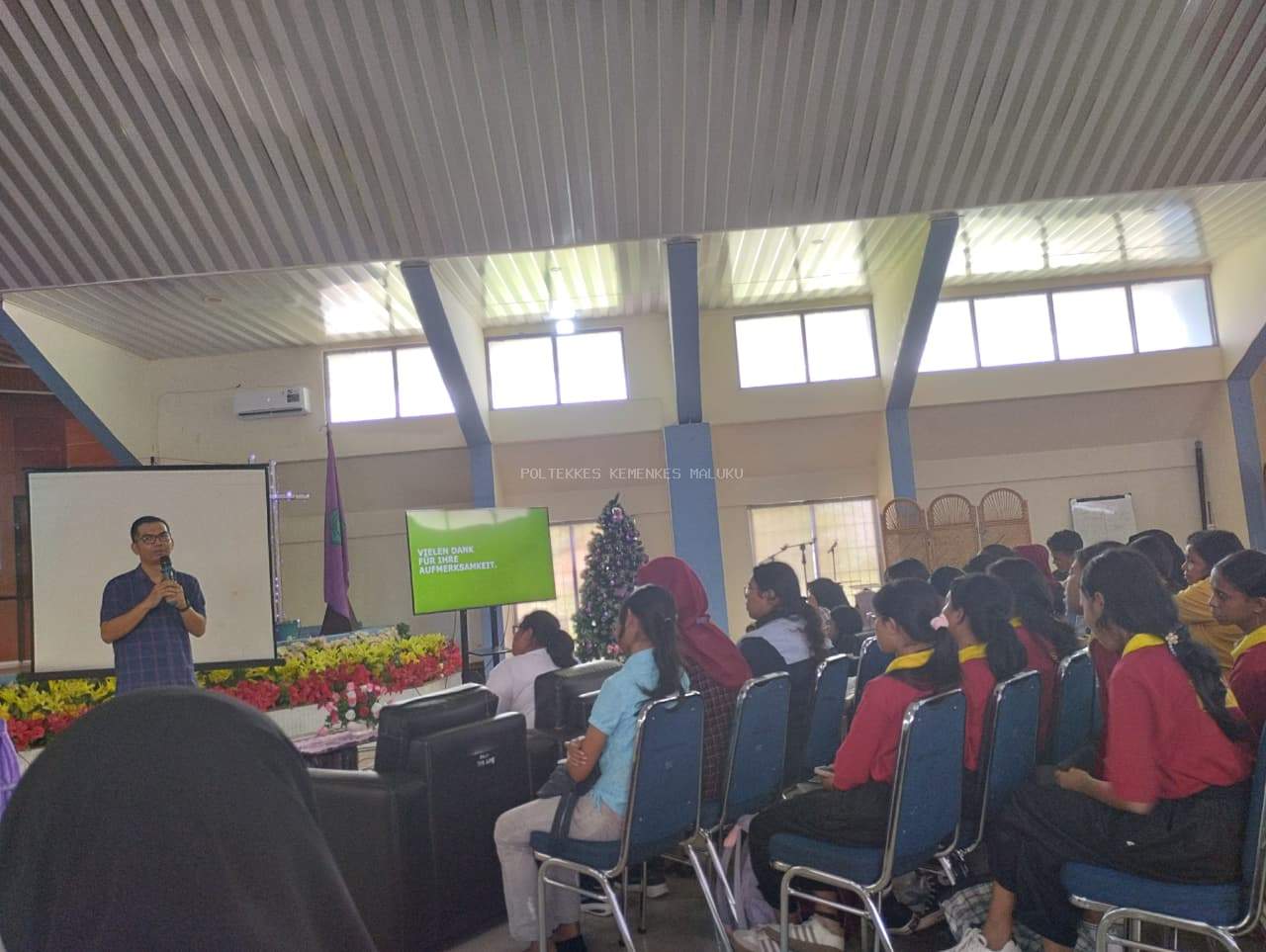 SEMINAR “TINGGAL DAN  BEKERJA DI JERMAN” HADIRKAN INSIGHT BERHARGA UNTUK MAHASISWA KEPERAWATAN